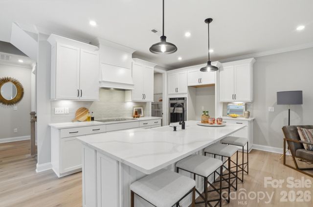12123 Lavinia Lane, Charlotte, NC 28277