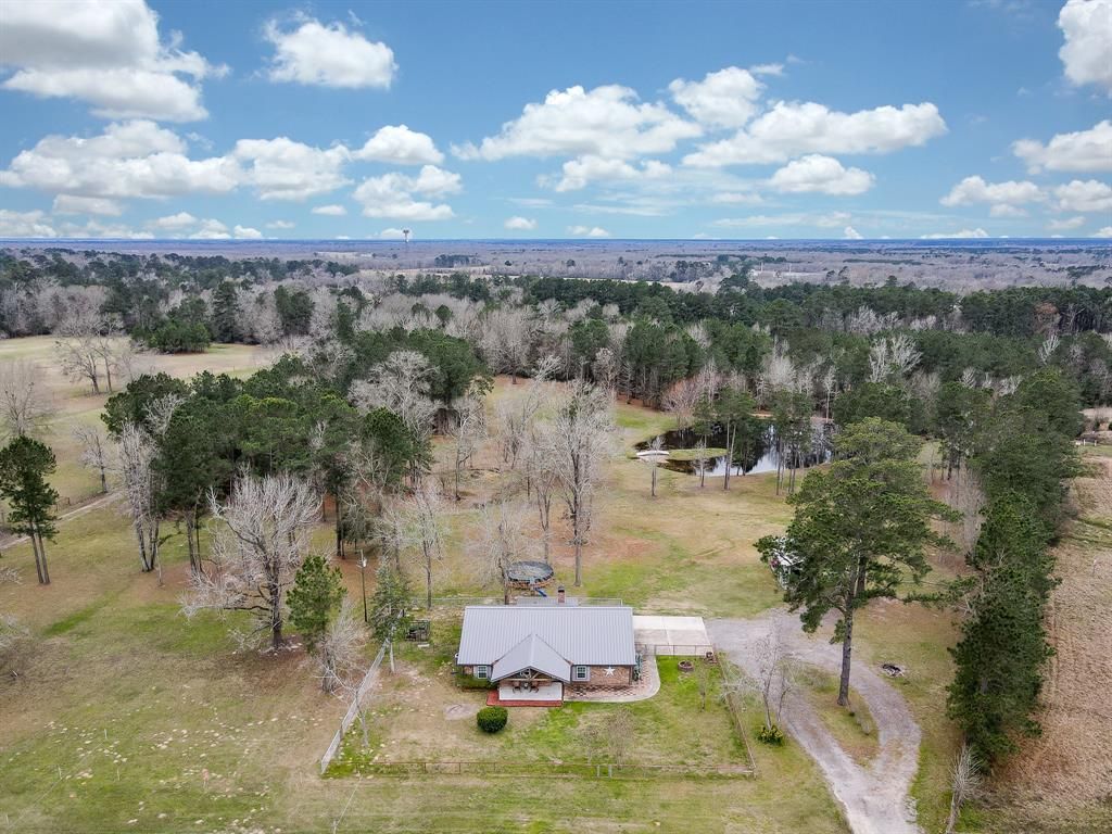 466 Emanuel Road, Goodrich, TX 77335
