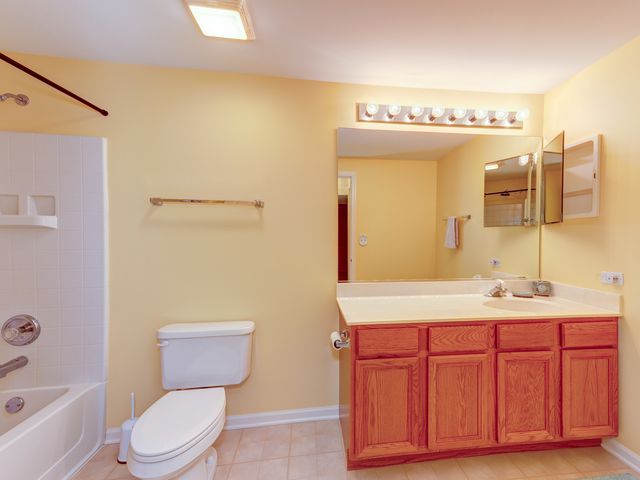 259 Firenze Drive, Cary, IL 60013