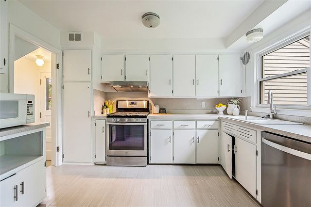 1908 Anderson Avenue, Ann Arbor, MI 48104