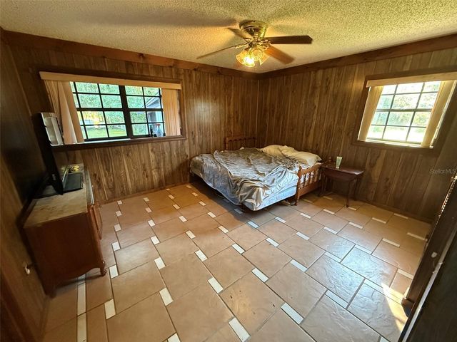 11813 OCKLAWAHA DRIVE, Leesburg, FL 34788