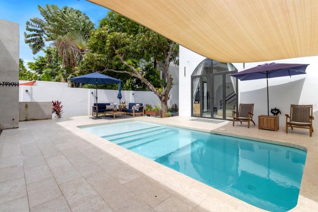 106 TRES HERMANOS, San Juan, PR 00907