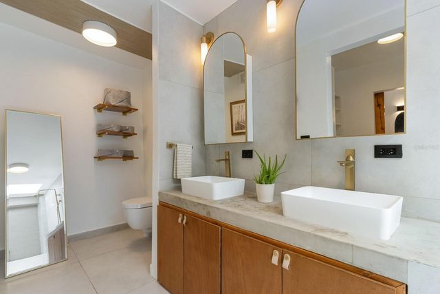 106 TRES HERMANOS, San Juan, PR 00907