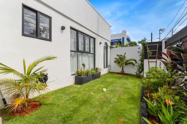 106 TRES HERMANOS, San Juan, PR 00907