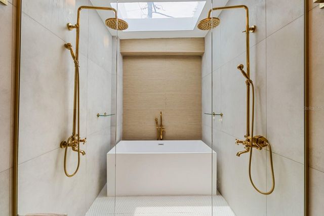 106 TRES HERMANOS, San Juan, PR 00907