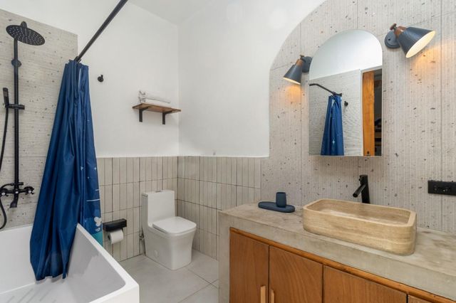 106 TRES HERMANOS, San Juan, PR 00907