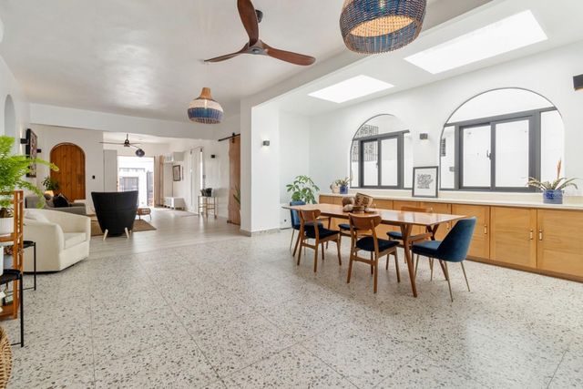 106 TRES HERMANOS, San Juan, PR 00907