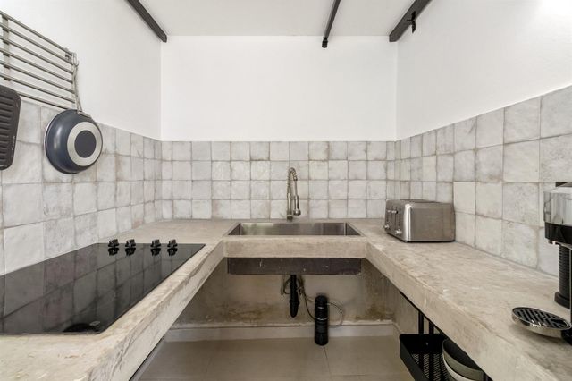 106 TRES HERMANOS, San Juan, PR 00907