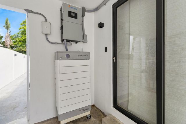 106 TRES HERMANOS, San Juan, PR 00907