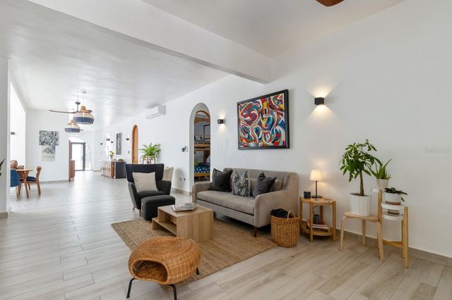 106 TRES HERMANOS, San Juan, PR 00907