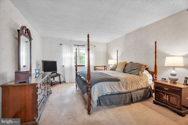 14 WASHBURNE AVE, Berlin, NJ 08009
