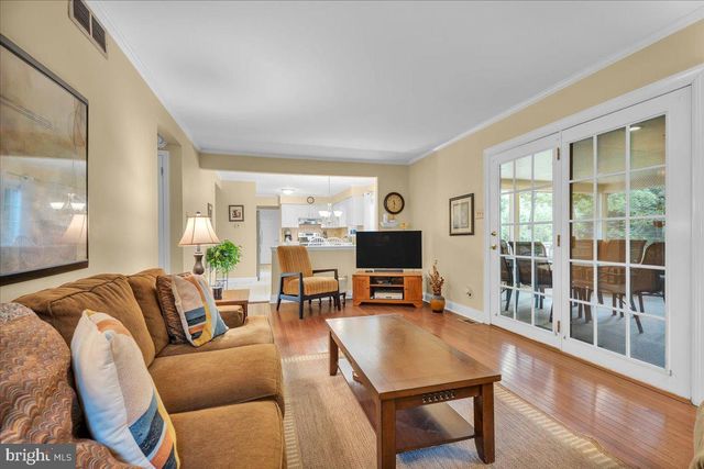 14 WASHBURNE AVE, Berlin, NJ 08009