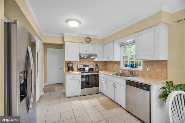 14 WASHBURNE AVE, Berlin, NJ 08009