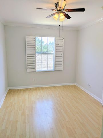 143 Middlebury Drive, Jupiter, FL 33458