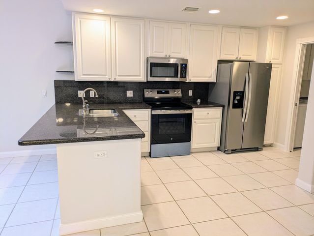 143 Middlebury Drive, Jupiter, FL 33458