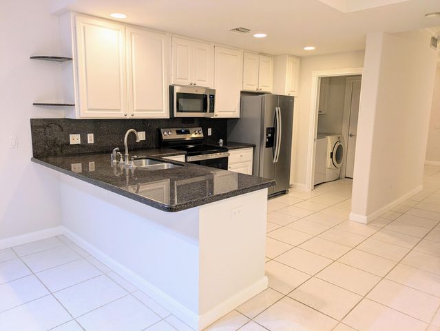 143 Middlebury Drive, Jupiter, FL 33458