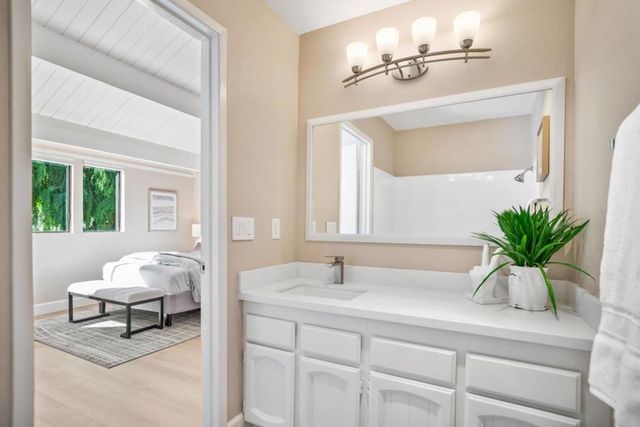 812 Kingfisher Terrace, Sunnyvale, CA 94087