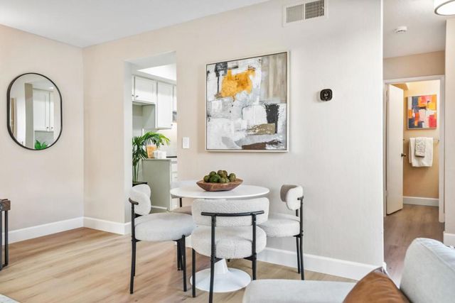 812 Kingfisher Terrace, Sunnyvale, CA 94087