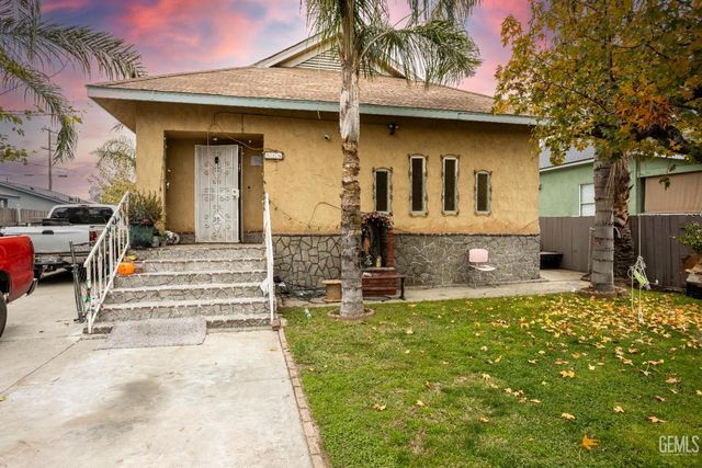 518 Monterey Street, Bakersfield, CA 93305