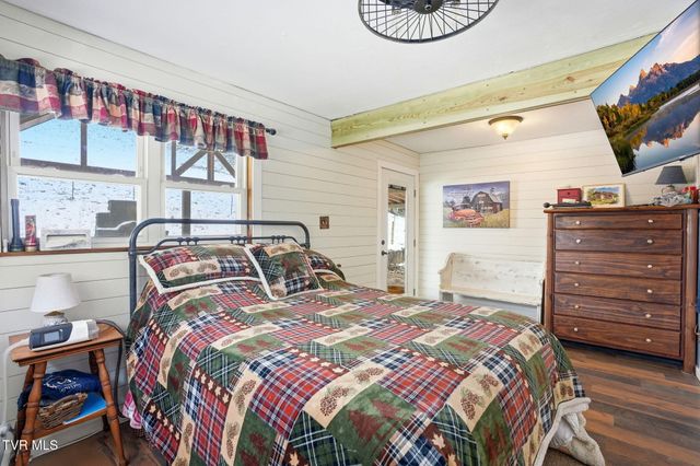 1670 Cutter Creek Creek, Clintwood, VA 24228