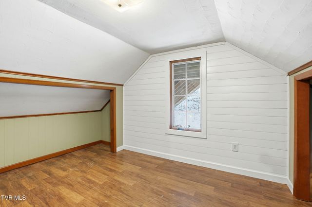 1670 Cutter Creek Creek, Clintwood, VA 24228