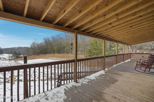 1670 Cutter Creek Creek, Clintwood, VA 24228