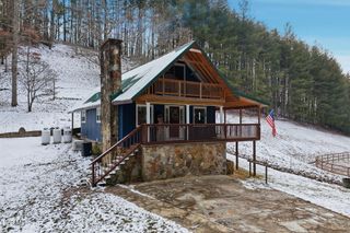 1670 Cutter Creek Creek, Clintwood, VA 24228