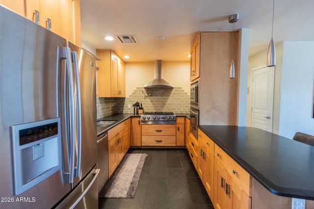 6552 E 2ND Street, Scottsdale, AZ 85251