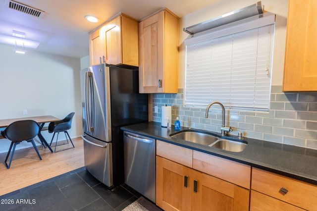 6552 E 2ND Street, Scottsdale, AZ 85251