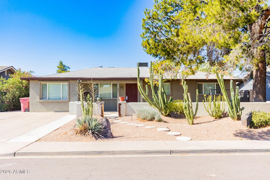 6552 E 2ND Street, Scottsdale, AZ 85251