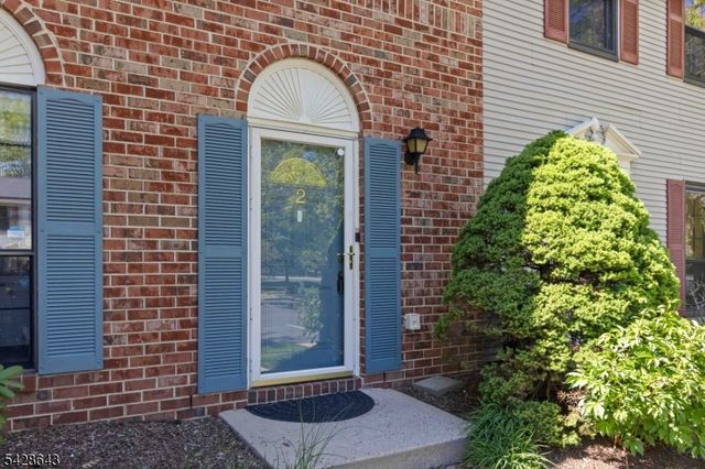 2 Daniel Dr, Franklin Twp., NJ 08823