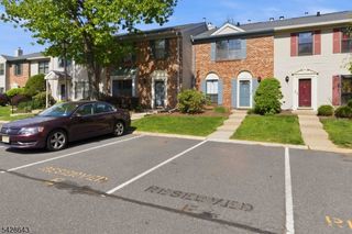 2 Daniel Dr, Franklin Twp., NJ 08823