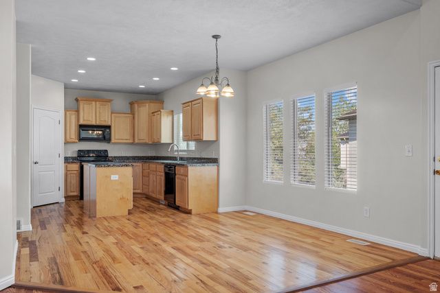 909 E ROSEBUD CT, Draper, UT 84020