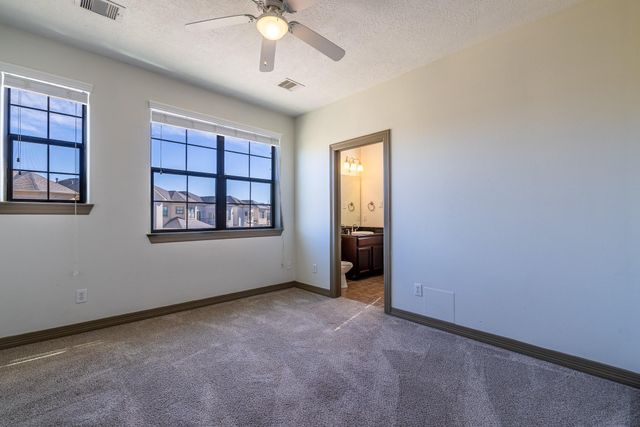 10626 Clearview Villa Place, Houston, TX 77025