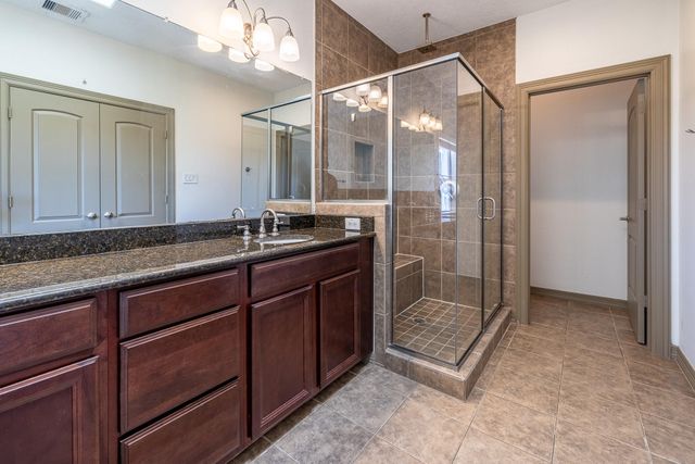 10626 Clearview Villa Place, Houston, TX 77025