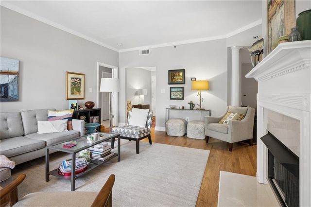50 Biscayne Drive NW 4106, Atlanta, GA 30309