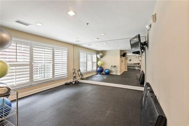 50 Biscayne Drive NW 4106, Atlanta, GA 30309