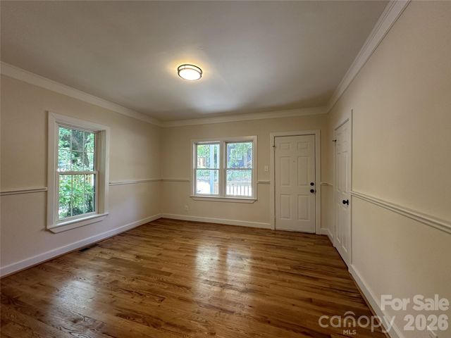 123 State Street, Asheville, NC 28806