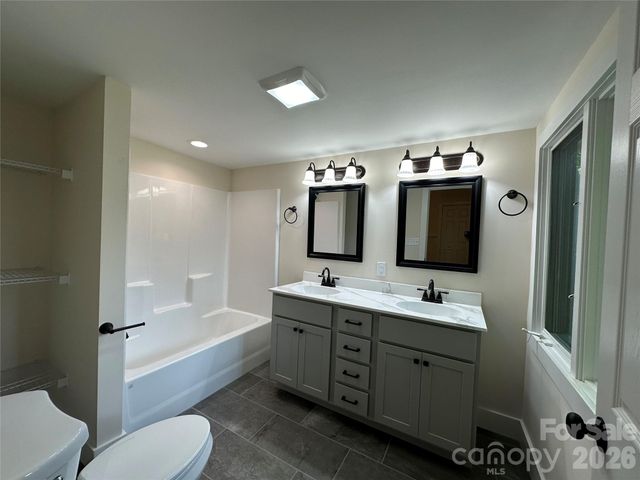 123 State Street, Asheville, NC 28806