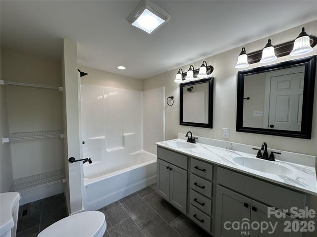 123 State Street, Asheville, NC 28806