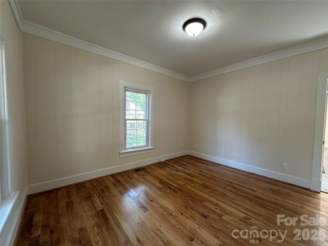 123 State Street, Asheville, NC 28806