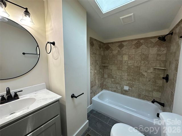 123 State Street, Asheville, NC 28806