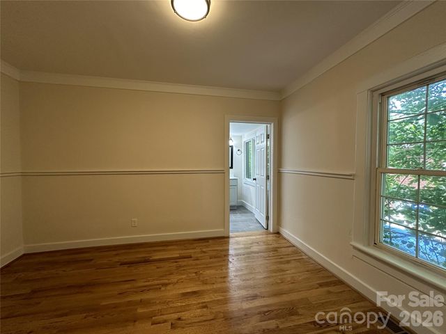 123 State Street, Asheville, NC 28806