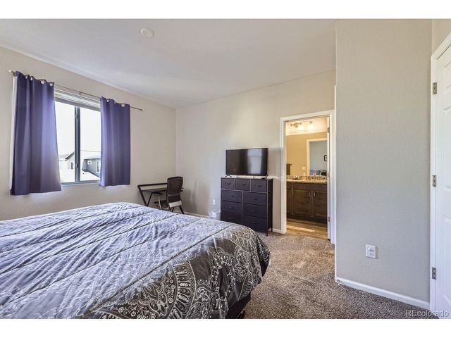623 S Pitkin Ct, Aurora, CO 80017