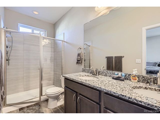 623 S Pitkin Ct, Aurora, CO 80017
