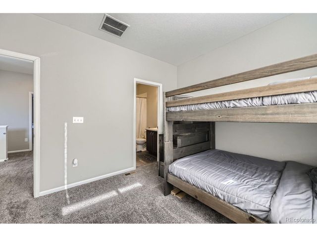 623 S Pitkin Ct, Aurora, CO 80017