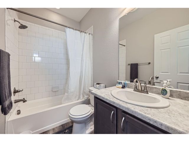 623 S Pitkin Ct, Aurora, CO 80017