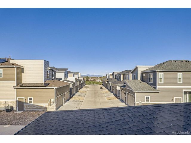 623 S Pitkin Ct, Aurora, CO 80017