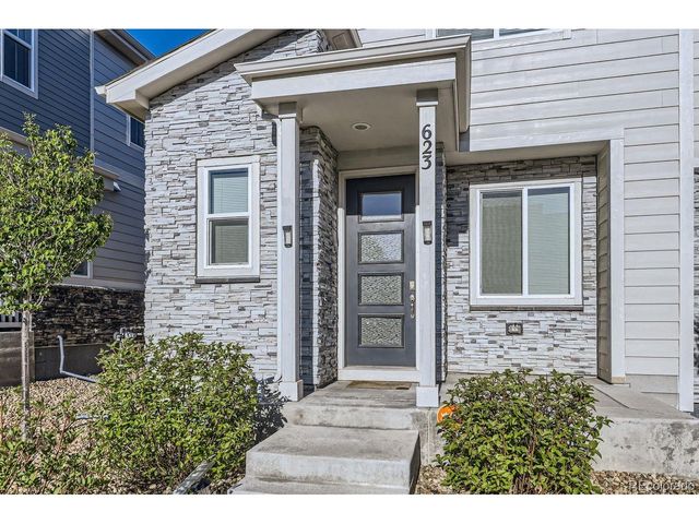 623 S Pitkin Ct, Aurora, CO 80017