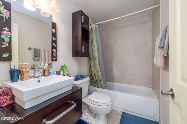 900 S Peninsula Dr Apt 308, Daytona Beach, FL 32118